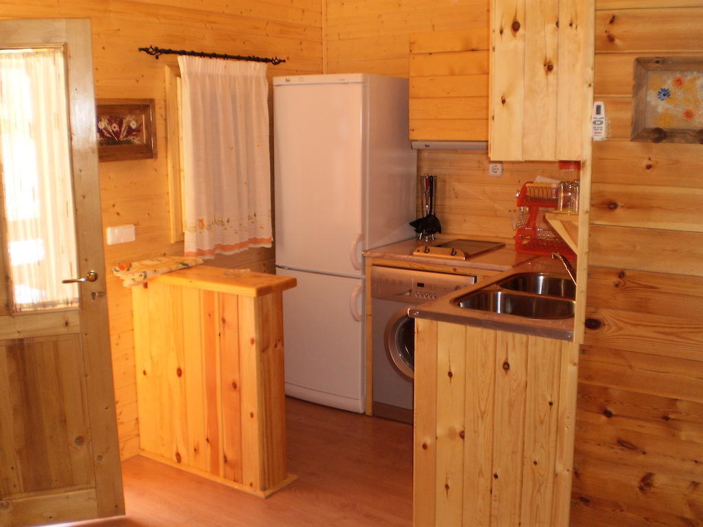 Cabanas De Madera El Rinconcillo Arroyo Frío Quarto foto